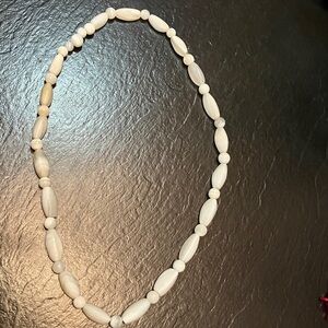 Cream Beaded Necklace – Unbranded Elegant Strand